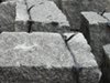 Bloc granite pour la construction du mur (Paysagiste PALMAY)